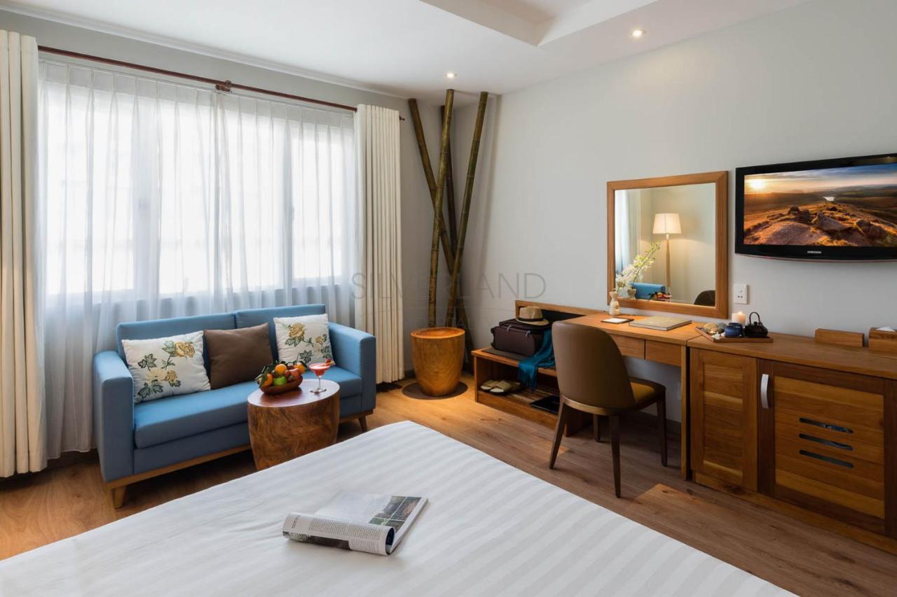 Khách sạn Silverland Yen 4*