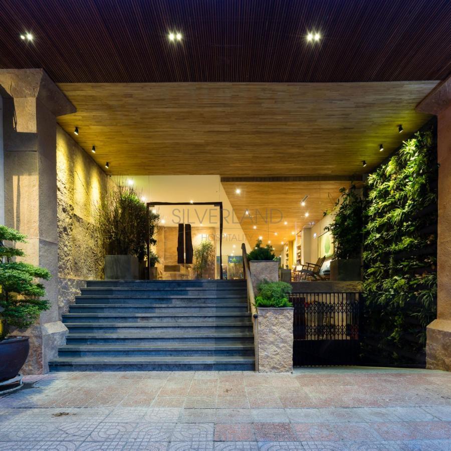 Silverland Yen Khách sạn 4*